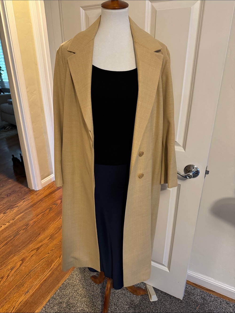 Classic Long Women's Coat in Beige 44” L. Beautifully made Never Worn